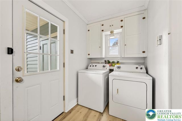 28 1st Street, Bangor Boro, PA 18013