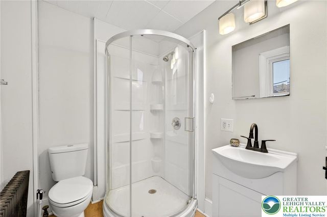 28 1st Street, Bangor Boro, PA 18013