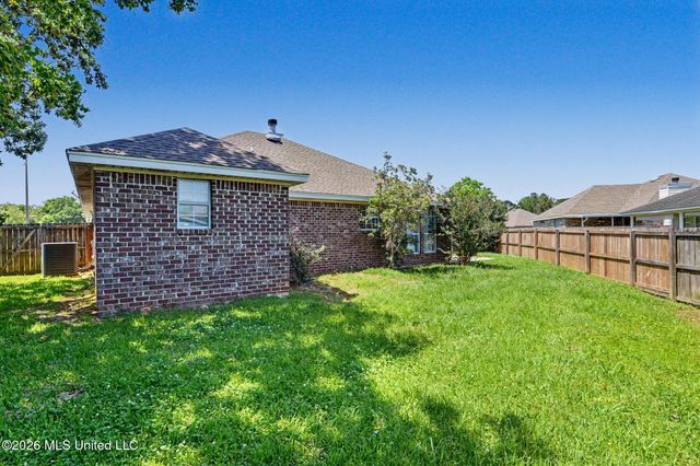 10165 Melody Lane, Biloxi, MS 39532