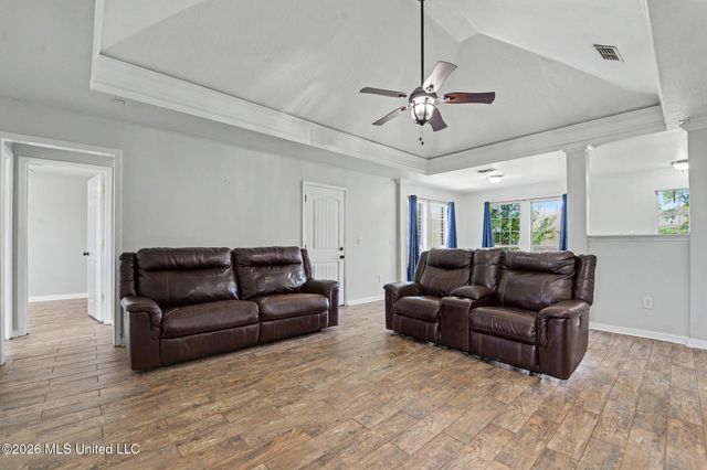 10165 Melody Lane, Biloxi, MS 39532