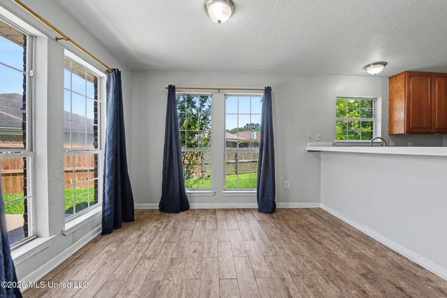 10165 Melody Lane, Biloxi, MS 39532