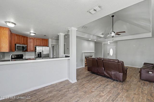 10165 Melody Lane, Biloxi, MS 39532