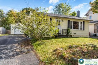 319 Collins Street, Stroudsburg, PA 18360