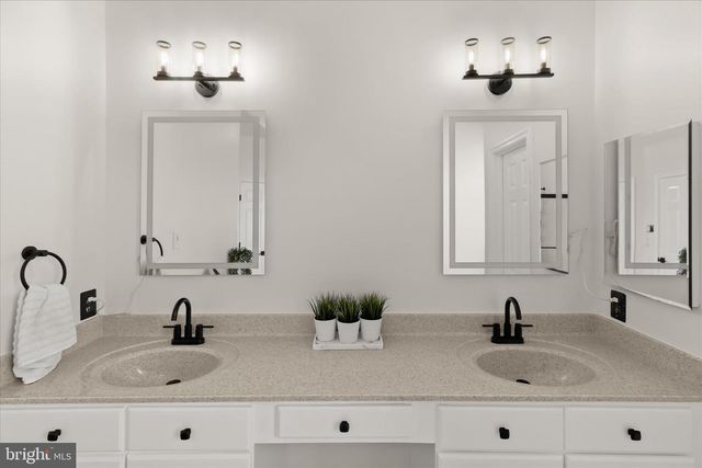 3309 GREAT VALLEY DR, West Friendship, MD 21794