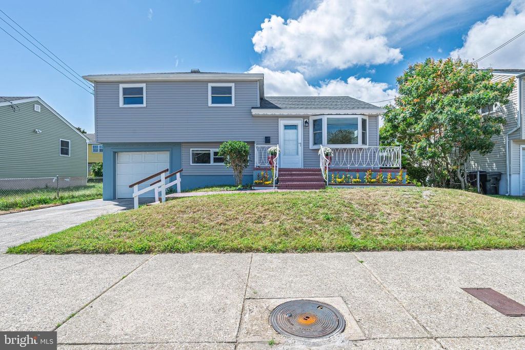 1226 MONROE AVE, Atlantic City, NJ 08401