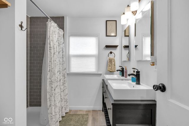 1905 N Bosart Avenue, Indianapolis, IN 46218