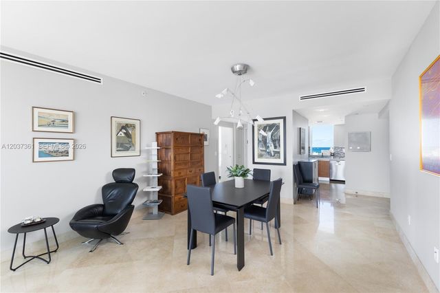 520 W Ave 2004 2004, Miami Beach, FL 33139