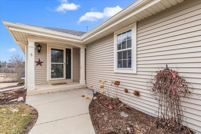 N160W20271 FOX CREEK DRIVE, Jackson, WI 53037