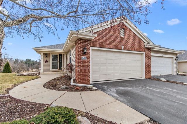 N160W20271 FOX CREEK DRIVE, Jackson, WI 53037