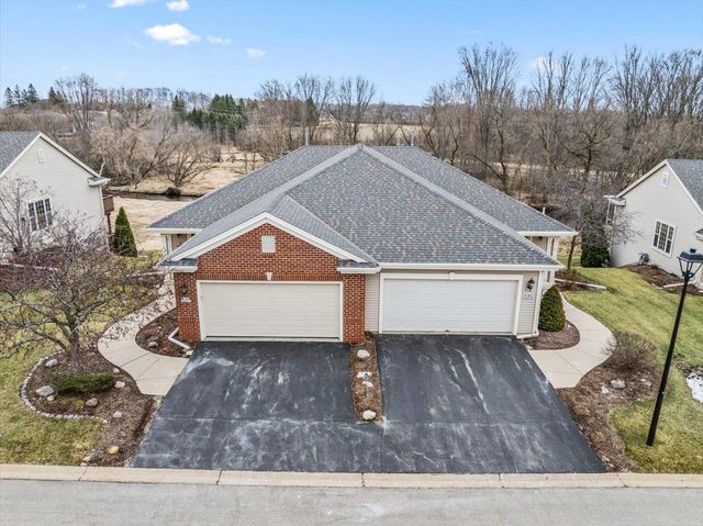 N160W20271 FOX CREEK DRIVE, Jackson, WI 53037