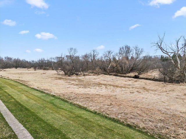 N160W20271 FOX CREEK DRIVE, Jackson, WI 53037