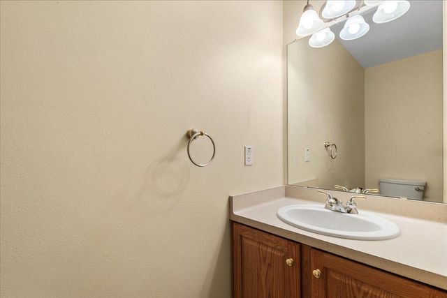 N160W20271 FOX CREEK DRIVE, Jackson, WI 53037