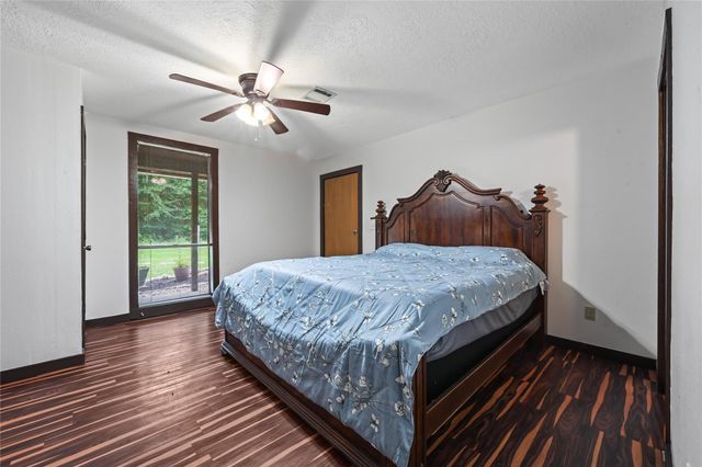 19540 Loafers Lane, Magnolia, TX 77355