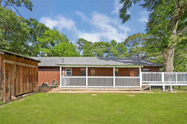 19540 Loafers Lane, Magnolia, TX 77355