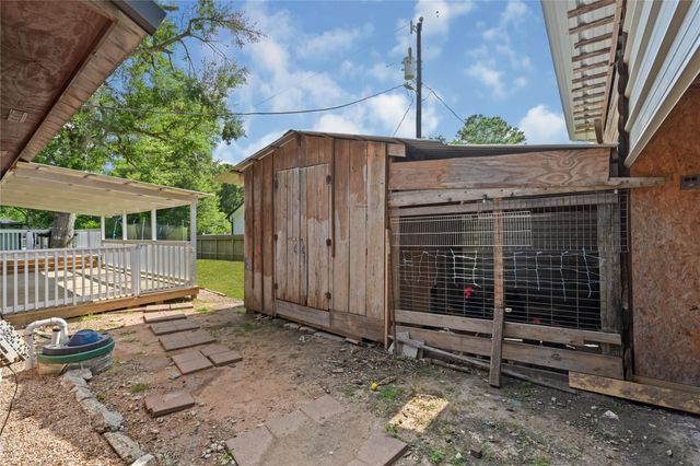 19540 Loafers Lane, Magnolia, TX 77355