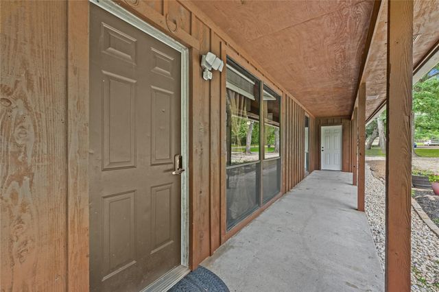 19540 Loafers Lane, Magnolia, TX 77355
