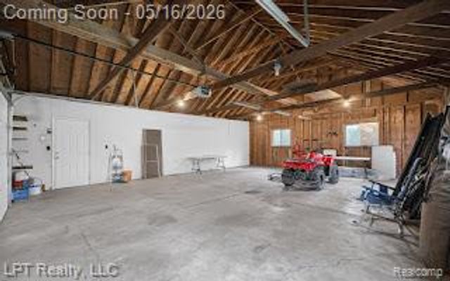12384 Hill Road, Goodrich, MI 48438