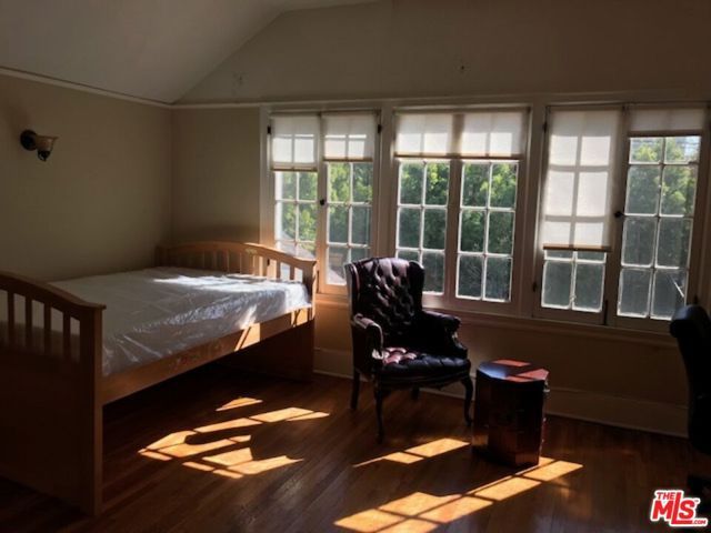508 S Wilton Place, Los Angeles, CA 90020