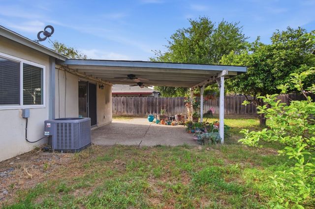 409 Belfast Ave, Modesto, CA 95354