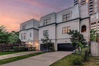1955 Sheridan Street, Houston, TX 77030