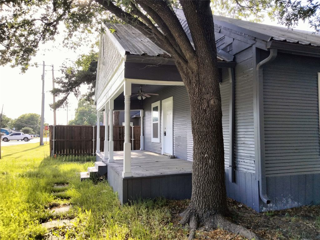 410 Jefferson Avenue, Princeton, TX 75407