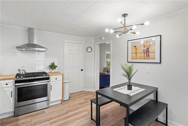 95 Beaufort Street, Rochester, NY 14620