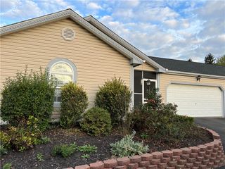 45 Blueberry Ln, Marshall, PA 15090