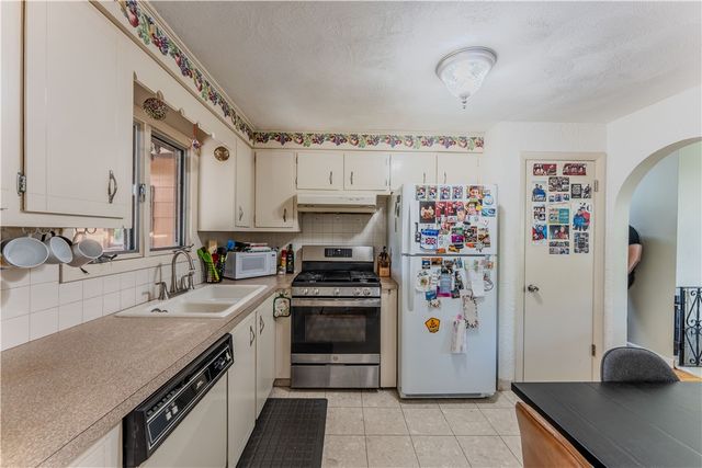 55 Pearl Street, North Providence, RI 02904