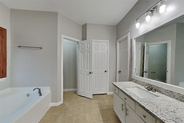 20743 Oakhurst Park Drive, Porter, TX 77365