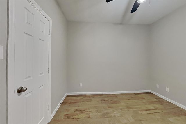 20743 Oakhurst Park Drive, Porter, TX 77365