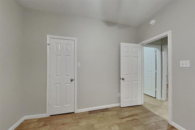 20743 Oakhurst Park Drive, Porter, TX 77365