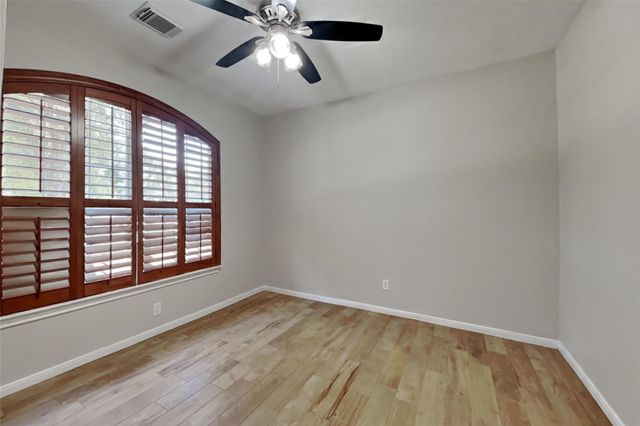 20743 Oakhurst Park Drive, Porter, TX 77365