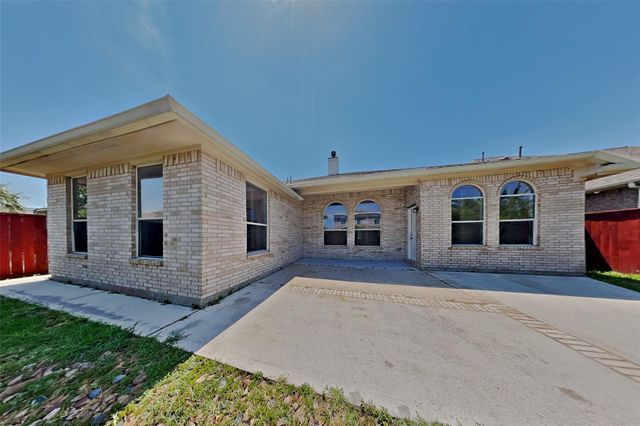 20743 Oakhurst Park Drive, Porter, TX 77365