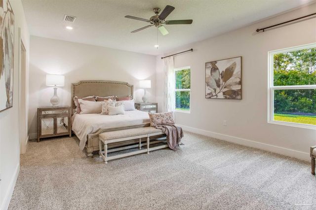 3086 Serviceberry Rd, Cantonment, FL 32533