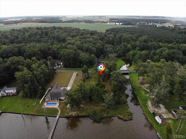 215 Dances Bay Road, Elizabeth City, NC 27909