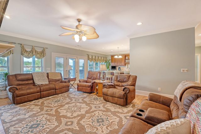 2039 Lake Marion Shores Road, Summerton, SC 29148