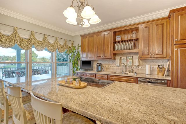 2039 Lake Marion Shores Road, Summerton, SC 29148