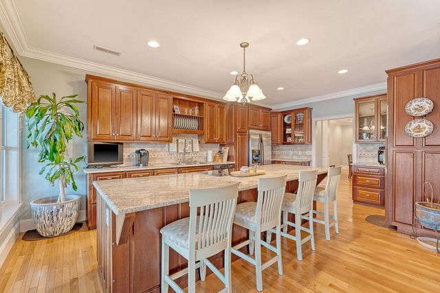 2039 Lake Marion Shores Road, Summerton, SC 29148