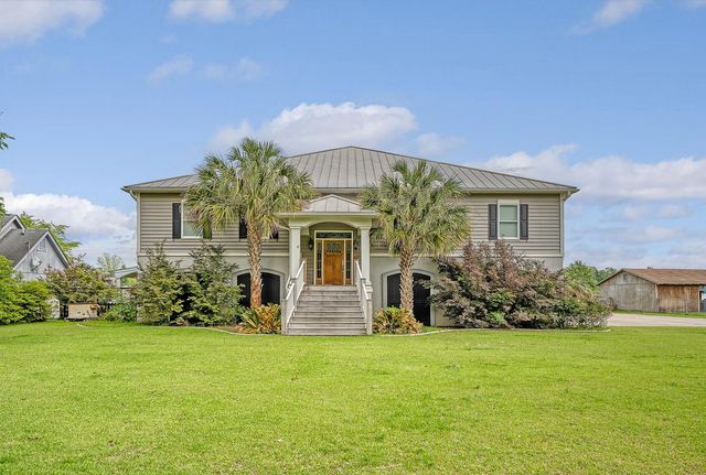 2039 Lake Marion Shores Road, Summerton, SC 29148