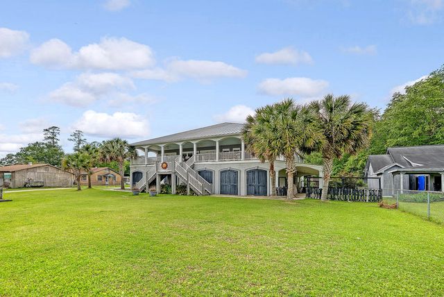 2039 Lake Marion Shores Road, Summerton, SC 29148