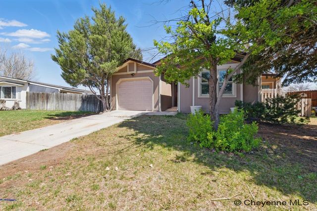 2407 STEVE AVE, Cheyenne, WY 82007
