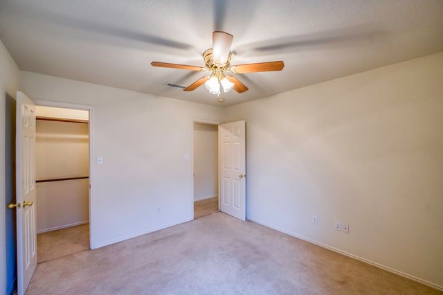 320 Shane Lane, Burleson, TX 76028