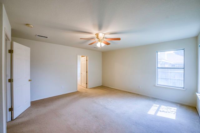 320 Shane Lane, Burleson, TX 76028