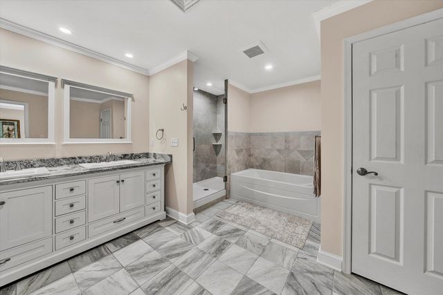 763 OAKWOOD DR, Roanoke, VA 24015