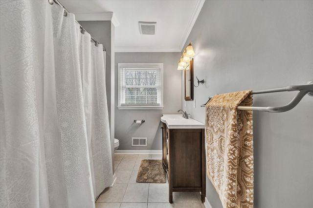 763 OAKWOOD DR, Roanoke, VA 24015