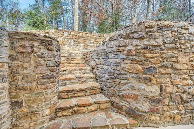 763 OAKWOOD DR, Roanoke, VA 24015