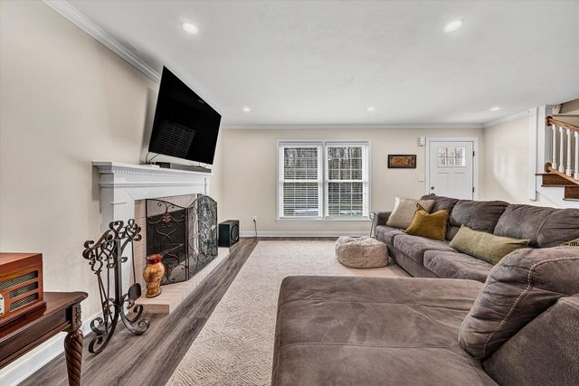 763 OAKWOOD DR, Roanoke, VA 24015