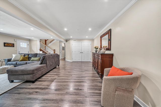 763 OAKWOOD DR, Roanoke, VA 24015