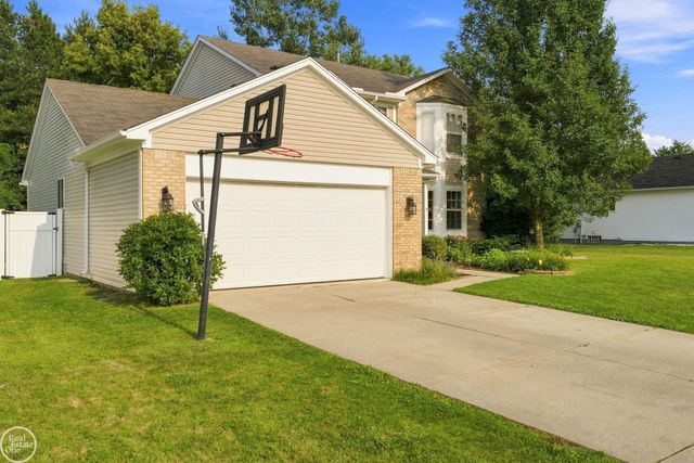 1006 Broad Ax Lane, Kimball, MI 48074