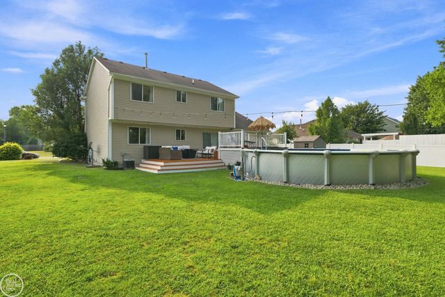 1006 Broad Ax Lane, Kimball, MI 48074